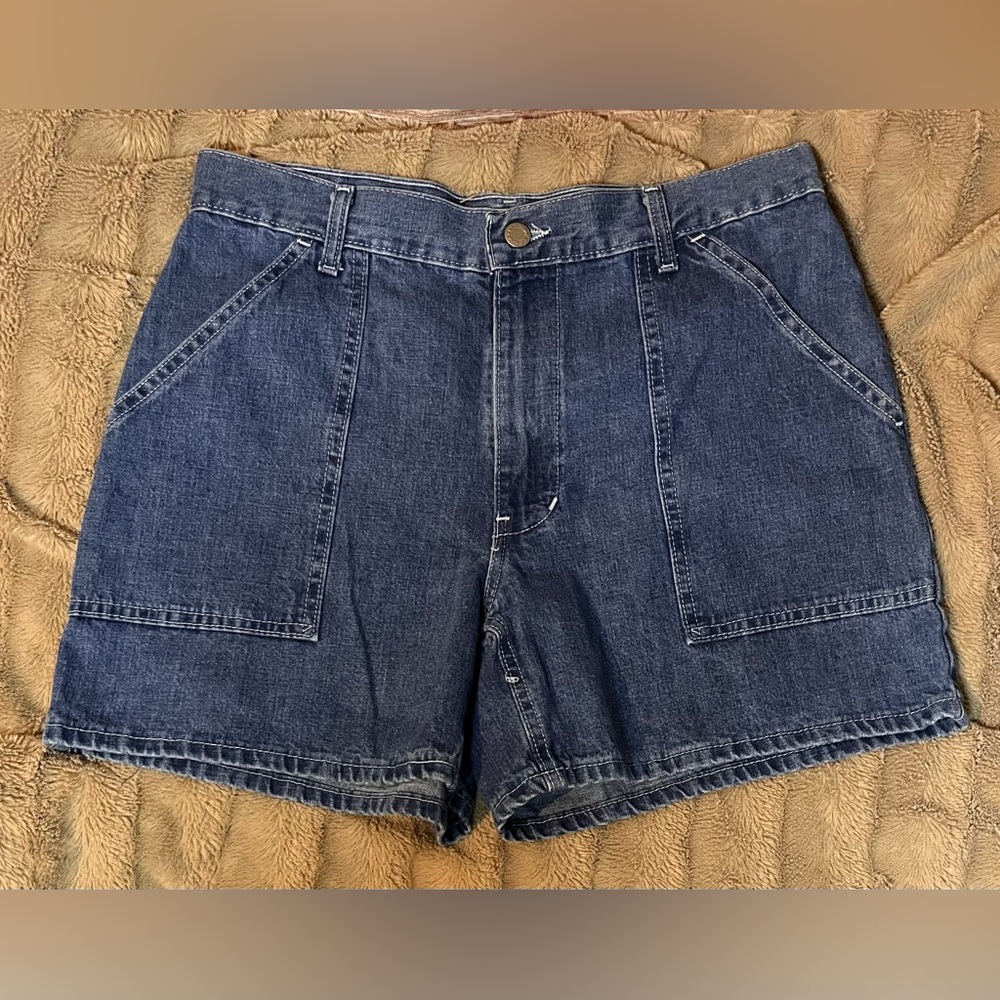 Moda International Shorts 0557